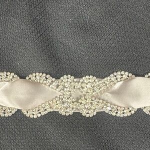 Elegant Rhinestone Embellished Belt